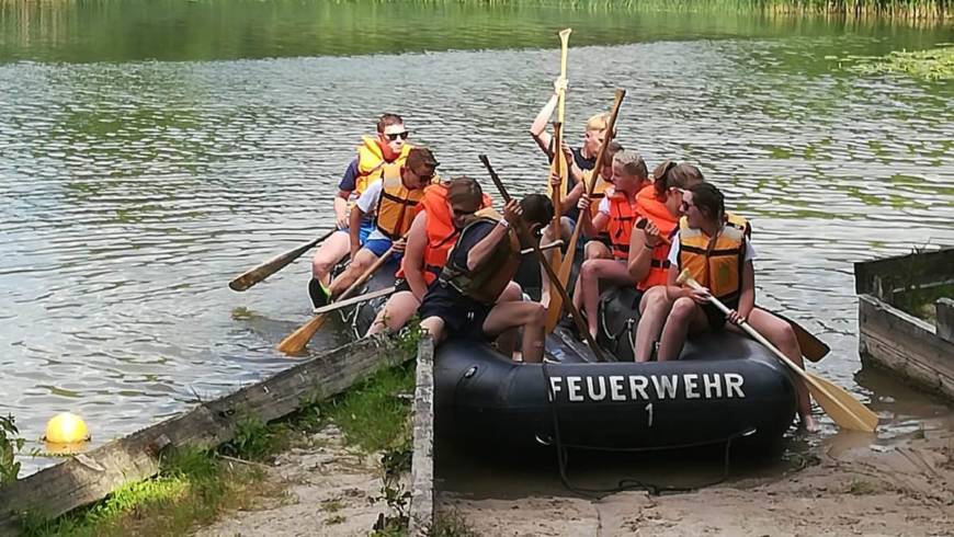 Super Stimmung, schönes Wetter und Badespaß am Lanker See