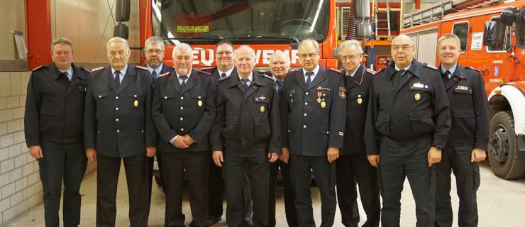 Langjährige und herausragende Ehrungen bei der Feuerwehr Stadtoldendorf