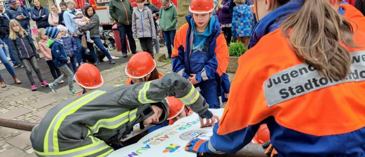 Mit Aktionen der Kinder- und Jugendfeuerwehr: Maibaum findet wieder mit Kindermaibaum statt