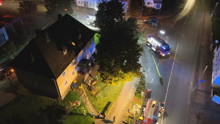 Wohnungsbrand und zwei Personen im Gebäude. Letzte Zugübung 2024 in Stadtoldendorf