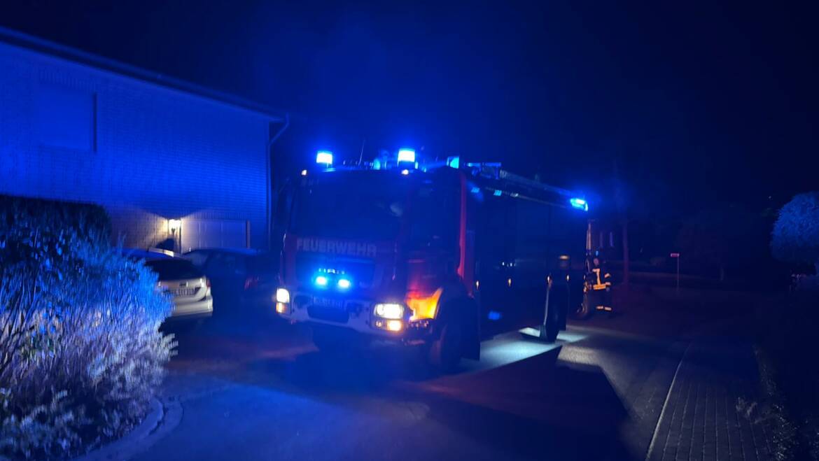 Nächtliche Unterstützung für den Rettungsdienst in Einfamilienhaus in Stadtoldendorf