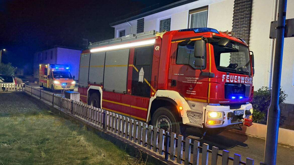 Alarmierung zur Türöffnung in Stadtoldendorf. Rückfahrt wurde erschwert aufgrund falsch abgestelltem Fahrzeug