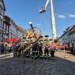 Stadtoldendorfer Feuerwehr und Bürger feiern das traditionelle Maibaumaufstellen