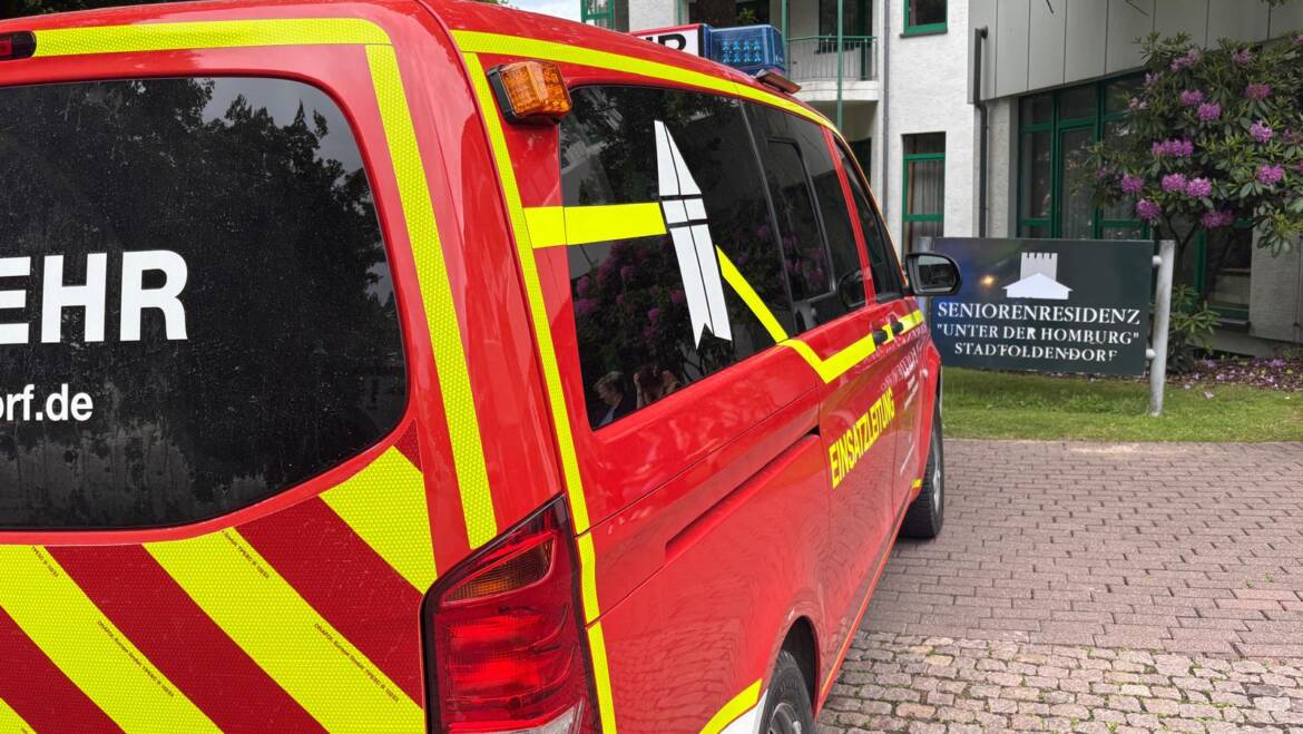 Brandmeldeanlage in Pflegeeinrichtung löste aus unbekannten Gründen aus. Feuerwehr im Fehleinsatz