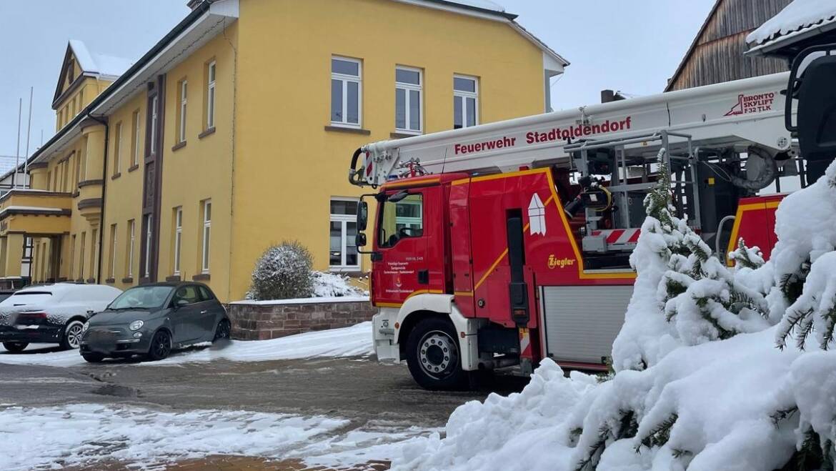 Brandmeldeanlage in Stadtoldendorfer Rathaus löst aus.