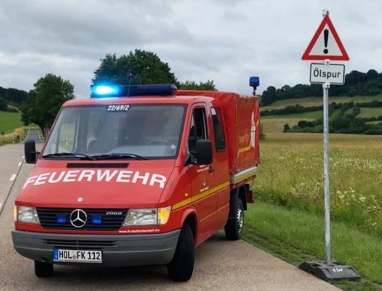 Einsammeln Ölwarnschilder in Arholzen